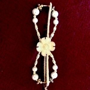 White Flower Lg Lilla Rose Flexi Clip NWOT